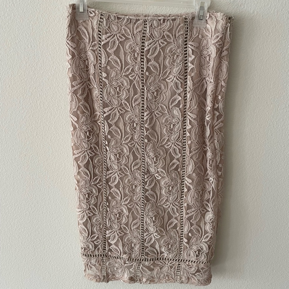 Straight Embroidered Skirt. Size 4